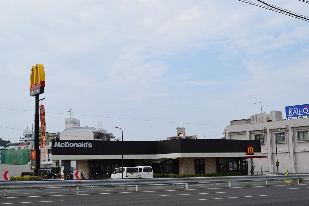Rainbow Terrace Ginowan Apartment Luaran gambar