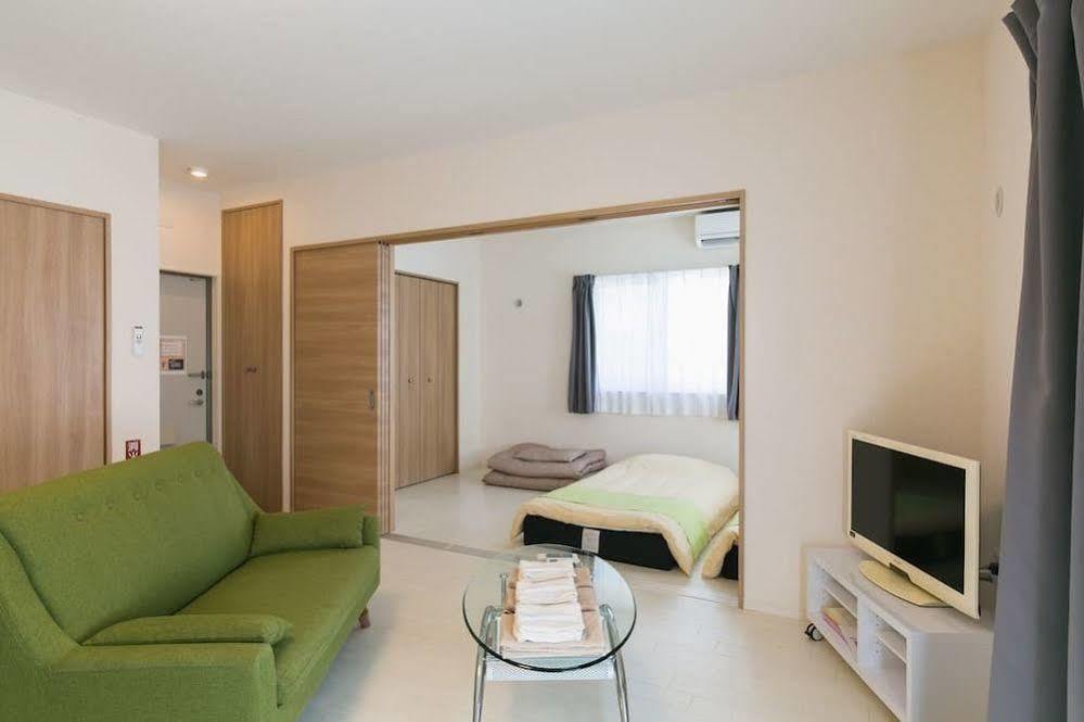 Rainbow Terrace Ginowan Apartment Luaran gambar